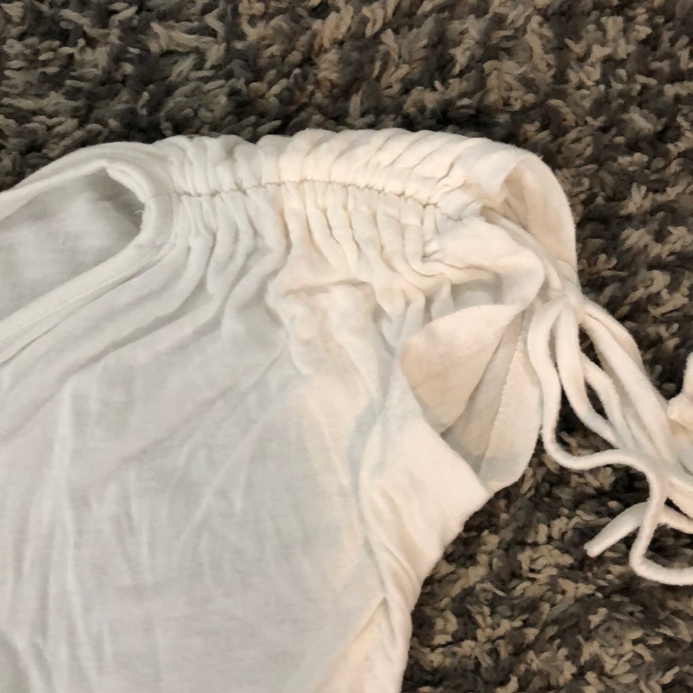 Shirt - Picture 3 of 4